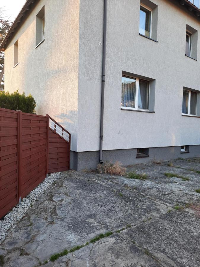 Mieszkanie Z Ogrodkiem I Grillem Svinoústí Exteriér fotografie